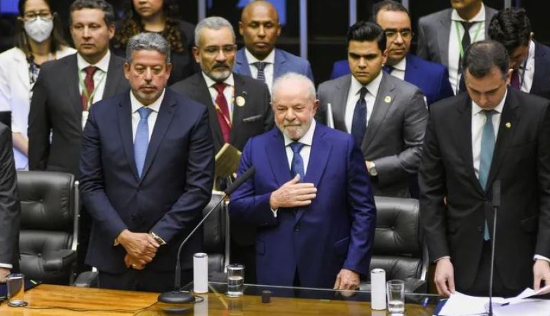 تنصيب لولا دا سيلفا رئيسا للبرازيل للمرة الثالثة