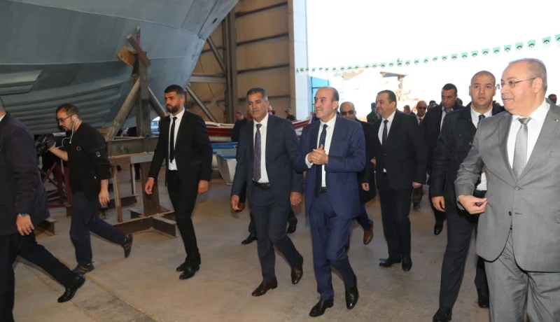 وزير النقل: عدم اللجوء للمناقصات الدولية لاقتناء التجهيزات والسفن