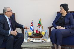 وزيرة الثقافة تقترح الإستفادة من التجربة الكوبية في السينما