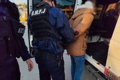 قسنطينة.. توقيف 5 أشخاص يبيعون تذاكر الشان في السوق السوداء 