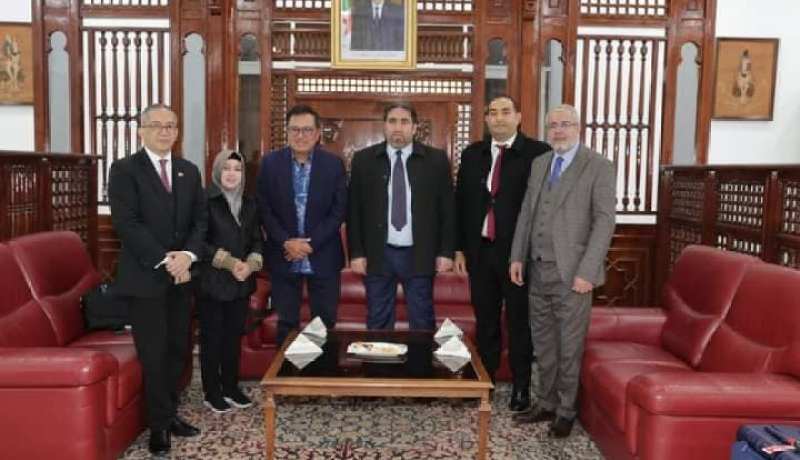 الوفود البرلمانية الباكستانية والاندونيسية والكويتية تحل بالجزائر