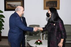رئيس الجمهورية يستقبل مساعدة كاتب الدولة الأمريكي المكلفة بالمنظمات الدولية