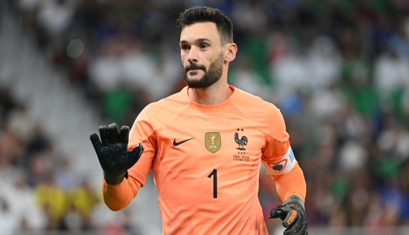 رسميا.. قائد فرنسا يُعلن اعتزاله دوليا