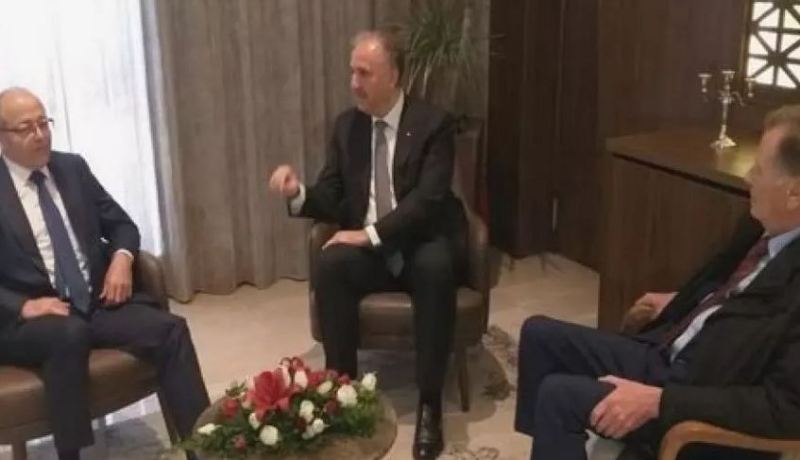 بوسليماني يتباحث مع نظيره الفلسطيني
