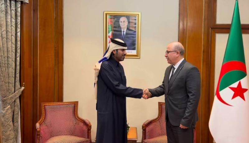 الوزير الأوّل يستقبل الشيخ نايف بن عيد آل ثاني رئيس مجلس إدارة مجموعة شركات رتاج