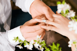 مطلق بدون أولاد يريد ترميم حياته إلى جانب زوجة تقية