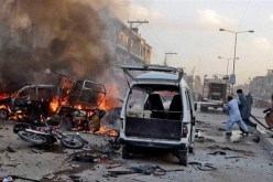 عشرات القتلى والمصابين في انفجار مسجد بمدينة بيشاور الباكستانية