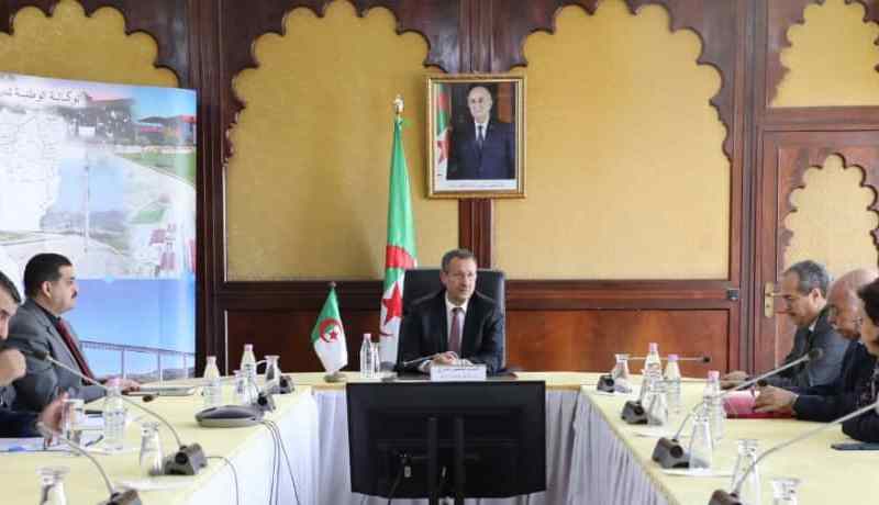 تنصيب أمين عام لوزارة الأشغال العمومية والري والمنشآت القاعدية