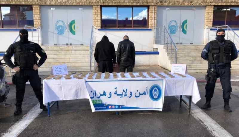 وهران: الإيقاع بشبكة إجرامية وحجز أكثر من 9 كلغ من الكيف