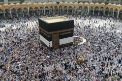 تسليم التراخيص للوكالات السياحية المؤهلة لتنظيم موسم الحج