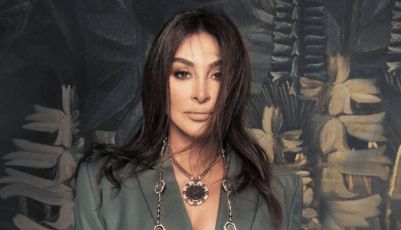 خضعت لجراحة.. نانسي عجرم تطمئن جمهور إليسا