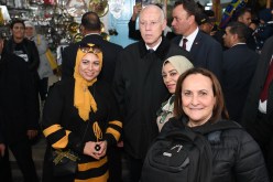 الرئيس التونسي لسياح جزائريين..”ربي يرحم بومدين وربي يطول في عمر الرئيس تبون”