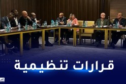 بالصور.. لجنة الكاف تعقد أول اجتماع تنسيقي في وهران