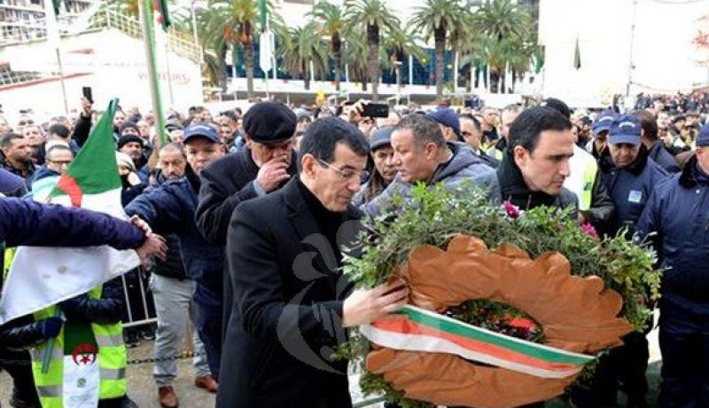 الذكرى الـ26 لاغتيال عبد الحق بن حمودة.. الاتحاد العام للعمال الجزائريين ينظم وقفة ترحم على روح الفقيد