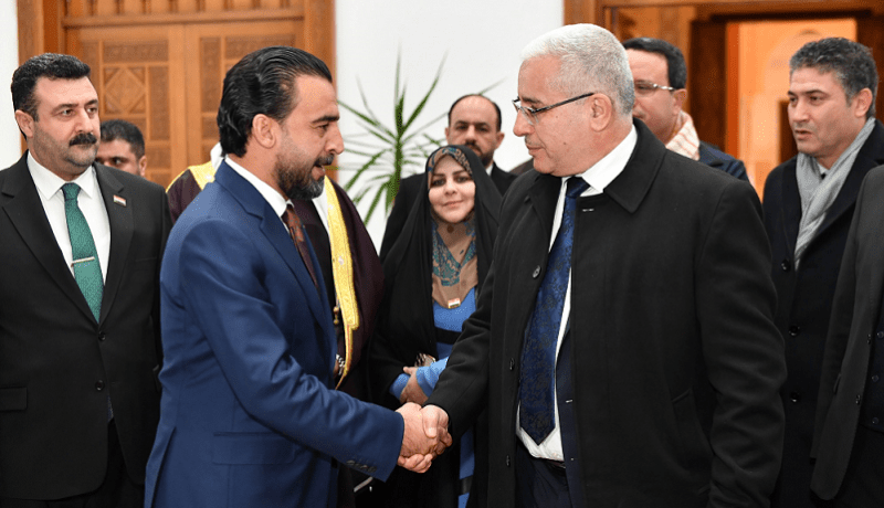 رئيس مجلس النواب العراقي يحل بالجزائر