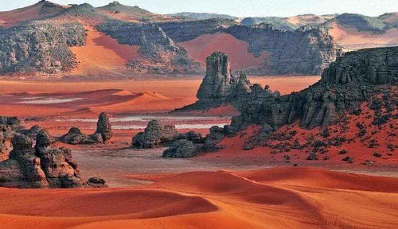موقع goodplanet يتغزل بصحراء جانت