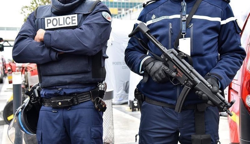 فرنسا.. إصابة عدة أشخاص في عملية طعن بمحطة القطارات والشرطة تعتقل المنفذ
