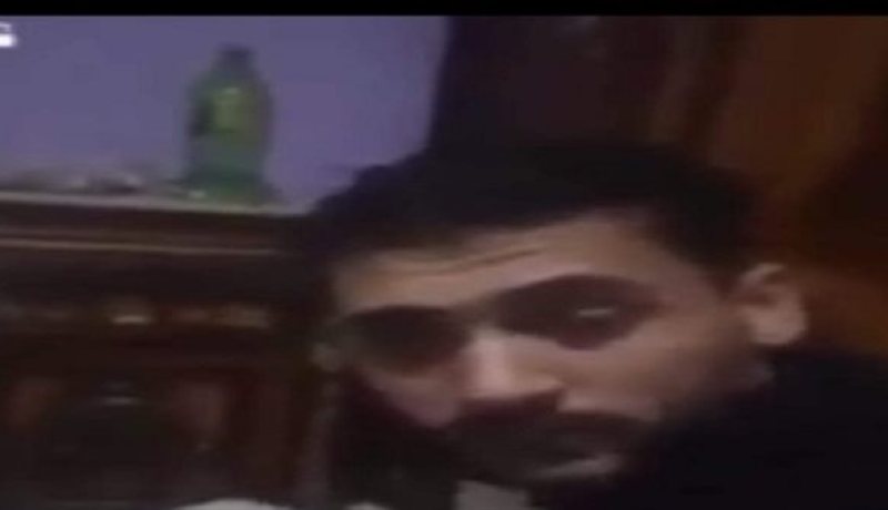 جريمة مروعة تهز مصر.. قطع رأس زوجته وأرسل سيلفي معها لأهلها