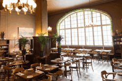 مطعم سويدي شهير..”العرب غير مرحب بهم عندي”