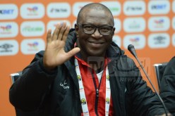 مدرب موزمبيق :”إفريقيا تعيش طفرة نوعية و أتمتع كثيرا بالجمهور الجزائري  “