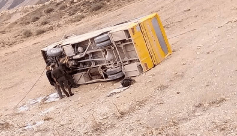 تيميمون: 14 جريحا في انحراف حافلة للنقل المدرسي