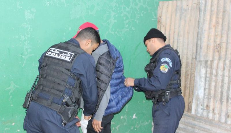 وهران: توقيف 4 أشخاص مبحوث عنهم