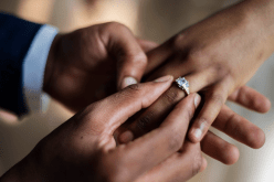 سيدة متألقة من العاصمة تتمنى الاقتران وتأسيس أسرة تشعر في كنفها بالأمان