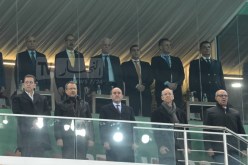 بالصور.. الوزير الأول رفقة سبقاق و موتسيبي حاضرون في نهائي الشان