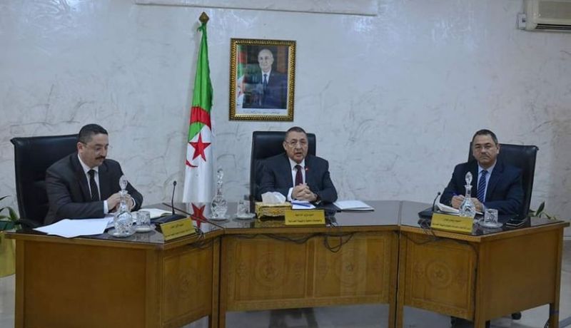 وزير الداخلية يسدي تعليمات هامة لولاة الولايات الجنوبية الجديدة