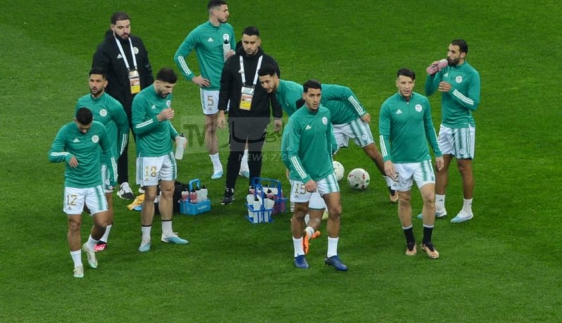 بالصور.. الخضر يشرعون في الإحماءات تحسبا لموقعة السنغال 