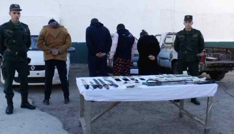 وهران: الإيقاع بشبكة إجرامية مسلحة تستهدف المؤسسات الكبرى