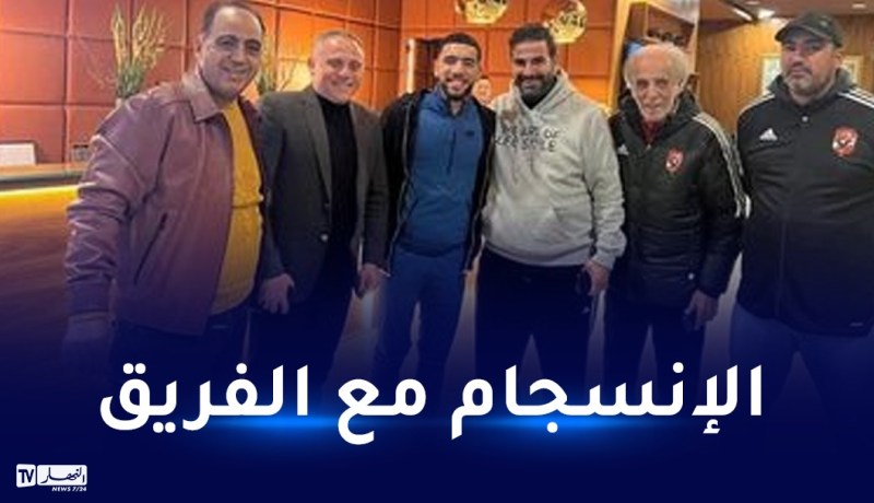 قندوسي ينضم لمعسكر فريقه الأهلي قبل مواجهة ريال مدريد بمونديال الأندية