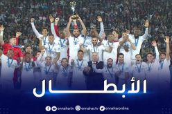 بالفيديو .. لاعبو الريال يحملون كأس العالم للأندية وسط فرحة عارمة