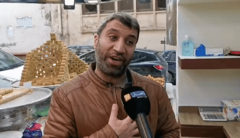 سوري مقيم بوهران يبكي ..”الرئيس تبون زعيم أرسل رجال وطائرات وماسأل عن العقوبات..تحيا الجزائر”