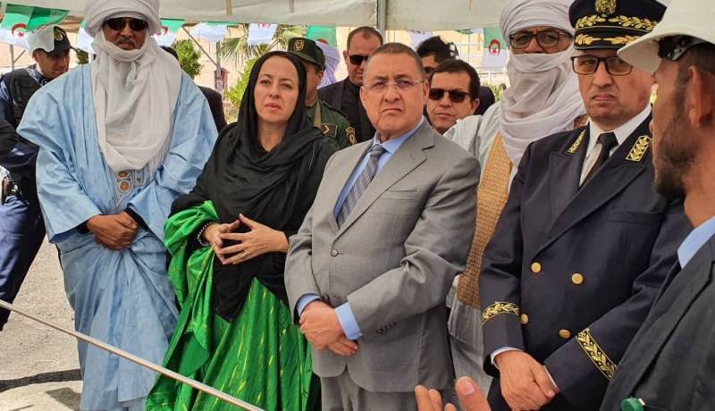 وزير الداخلية :أغلفة مالية وموارد بشرية لتجسيد البرامج التنموية في الولايات الجديدة