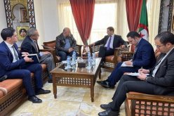 وزير السياحة يستقبل الشركاء الاجتماعيين وممثلي مهنيي القطاع