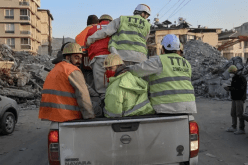 معجزة.. انتشال فتاة بعد 10 أيام تحت الأنقاض