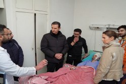 بشار الأسد يزور ضحايا زلزال سوريا