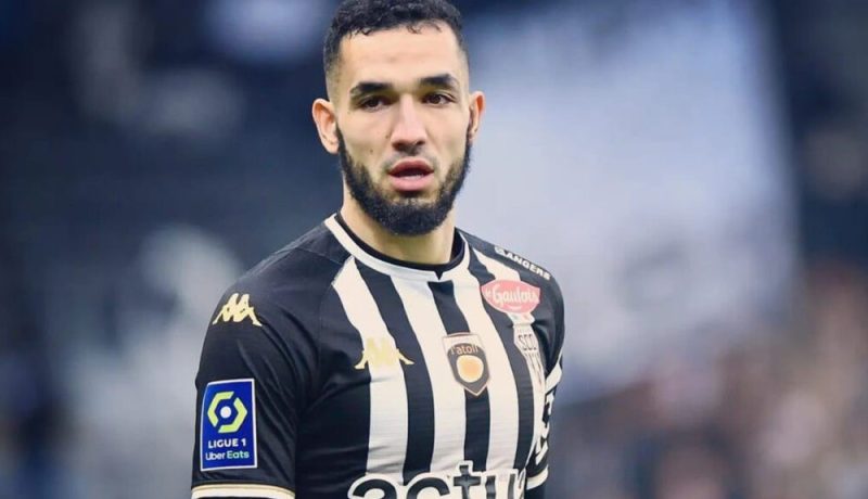 بن طالب يقود تشكيلة أنجي في مواجهة ليون