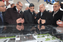 وزير الصحة يعاين مشروع إنجاز المركز الجهوي لمكافحة السرطان بتيارت