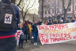 ستراسبورغ: تجمع مئات المتظاهرين للمطالبة بتسوية أوضاع الحراڤة