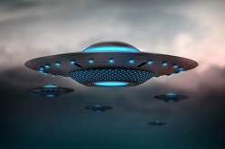 بالتفاصيل.. طيار سعودي يروي مرافقته لطبق طائر