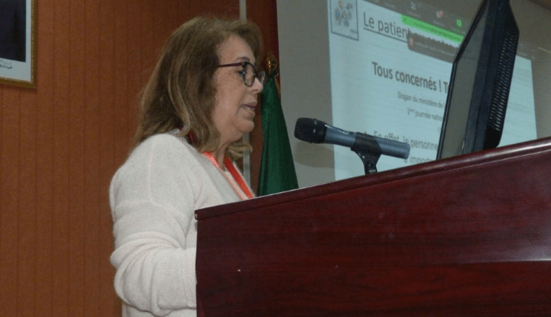 تنظيم الدورة التكوينية الثانية حول النظافة الإستشفائية وتسيير مصالح الإستعجالات