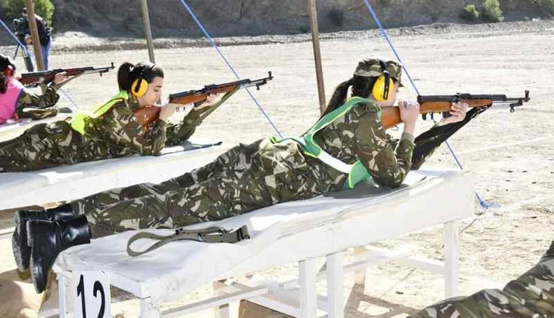 تنظيم البطولة العسكرية للرمي بالبندقية النصف آلية