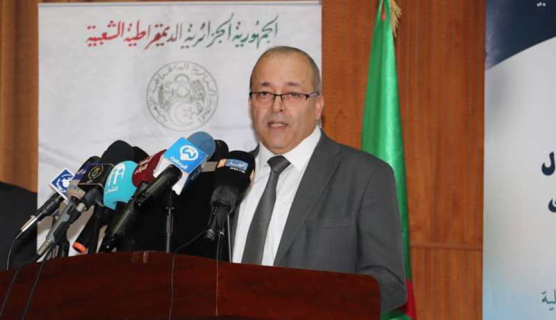 وزير الاتصال: رئيس الجمهورية يدعم تكوين الصحفيين