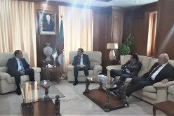 عرقاب يدعو الشركات المحلية للمشاركة في مشاريع الطاقات المتجددة