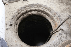 وفاة مأساوية لطفلة في حفرة صرف صحي