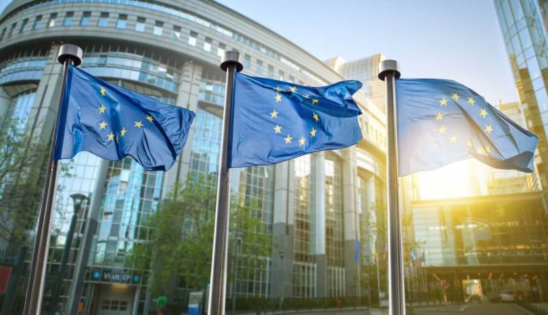 البرلمان الأوروبي يعلن عن تسهيلات جديدة للراغبين في الهجرة