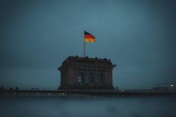 ألمانيا تقر تسهيلات على قانون هجرة الكفاءات