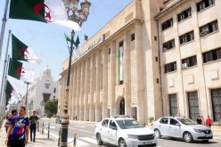 دراسة مشروع إنجاز مقر جديد للبرلمان بغرفتيه